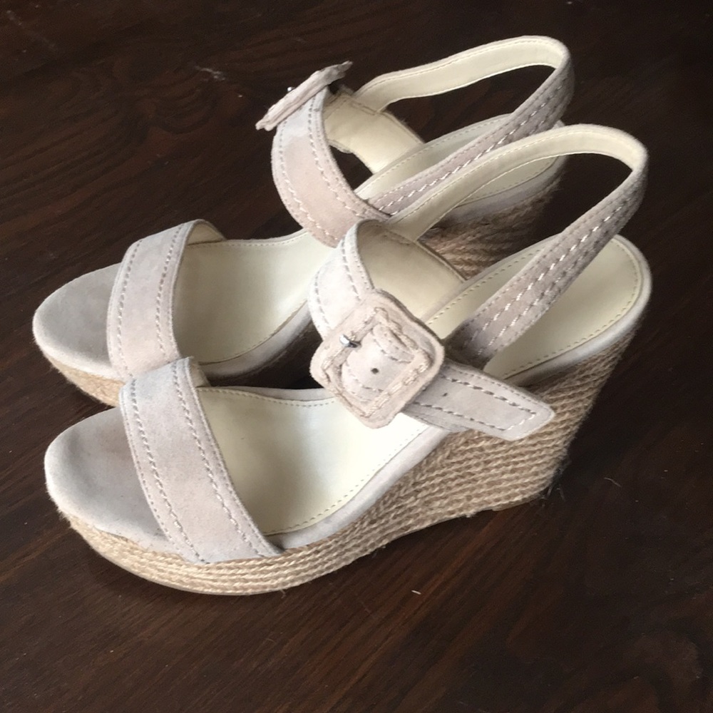 Wedge sandals! So cute! 7.5-8